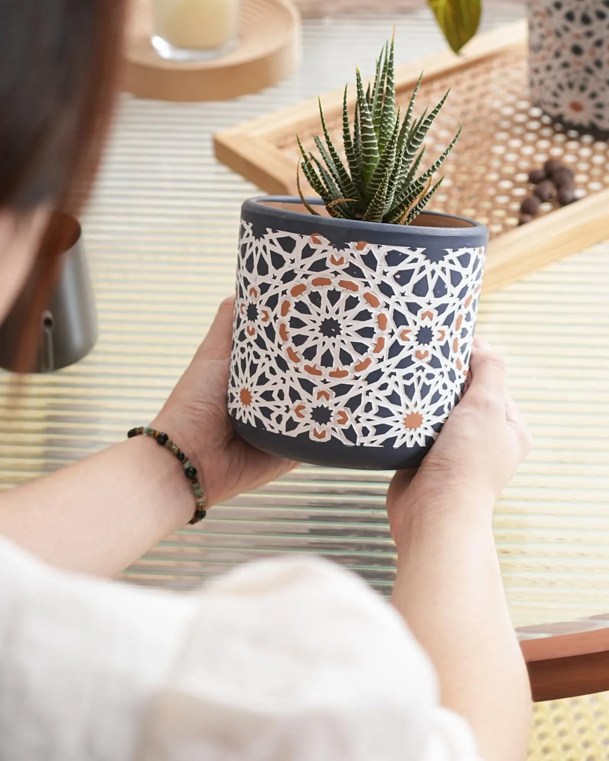 2 Pack Ceramic Flower Pots for Indoor Plants, 5 Inch Boho Plant Pot with Drainage Holes,Modern Planter for Decorative Succulents/Snake Plant/Orchid/Peace Lily/House Plants(Blue)