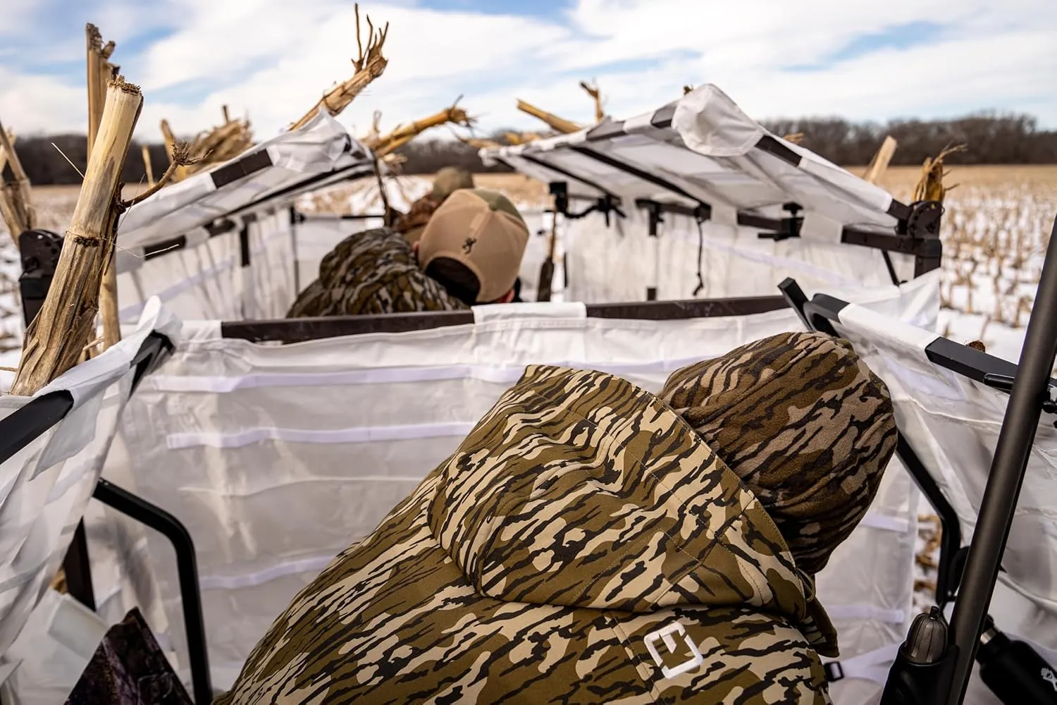 ALPS OutdoorZ Alpha Waterfowl Blind - Durable Hunting Blind, with Push Open Shooting Doors, Full-Length Side Access, Removable Gun Rests, Mesh Pockets, and Dog Doors