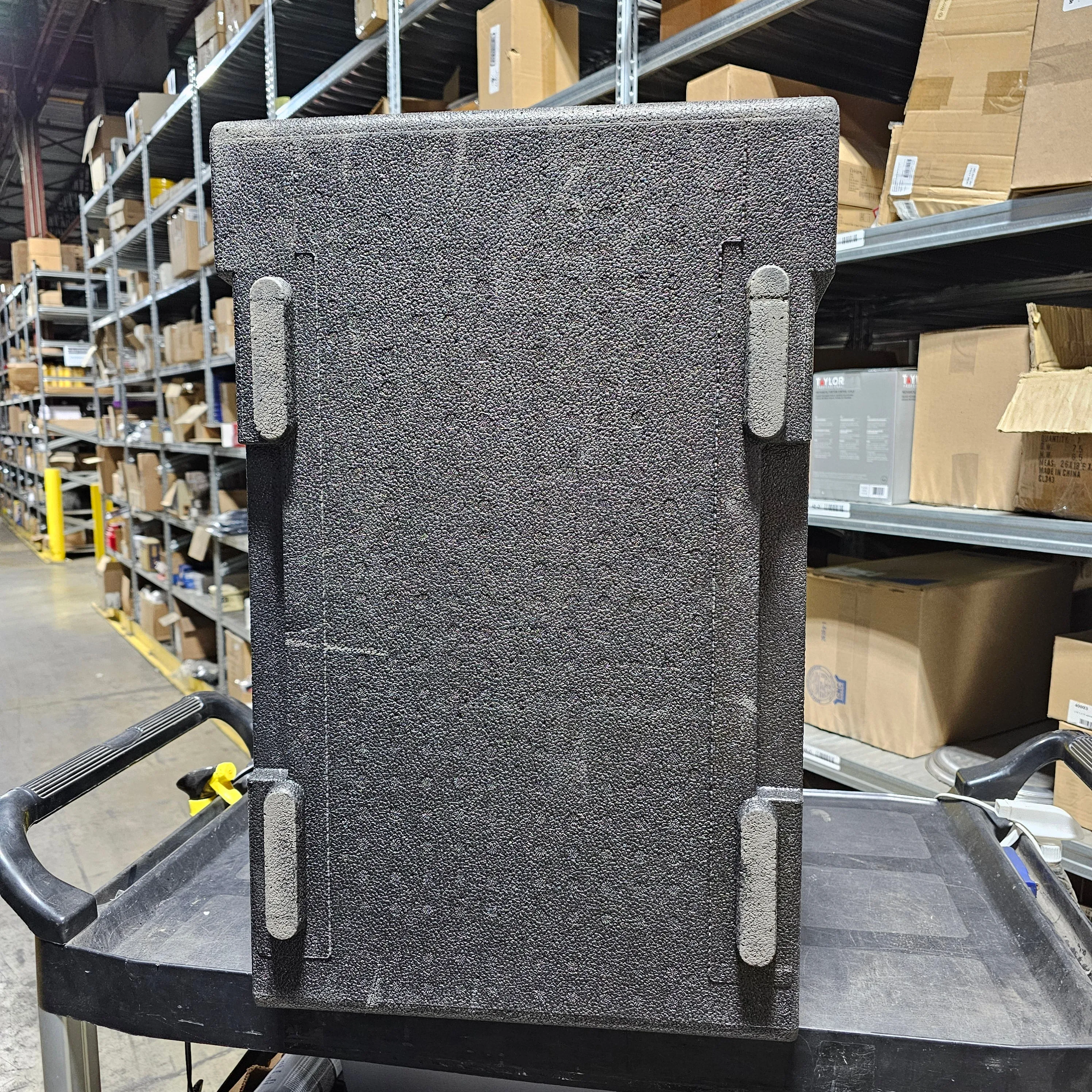Cambro Cam GoBox Insulated Front-Loading Food Pan Carrier, 6 Pan Capacity, Black, SCRATCH & DENT FINAL SALE
