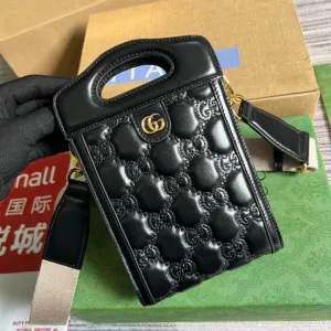 Charm - GG Bags - 902
