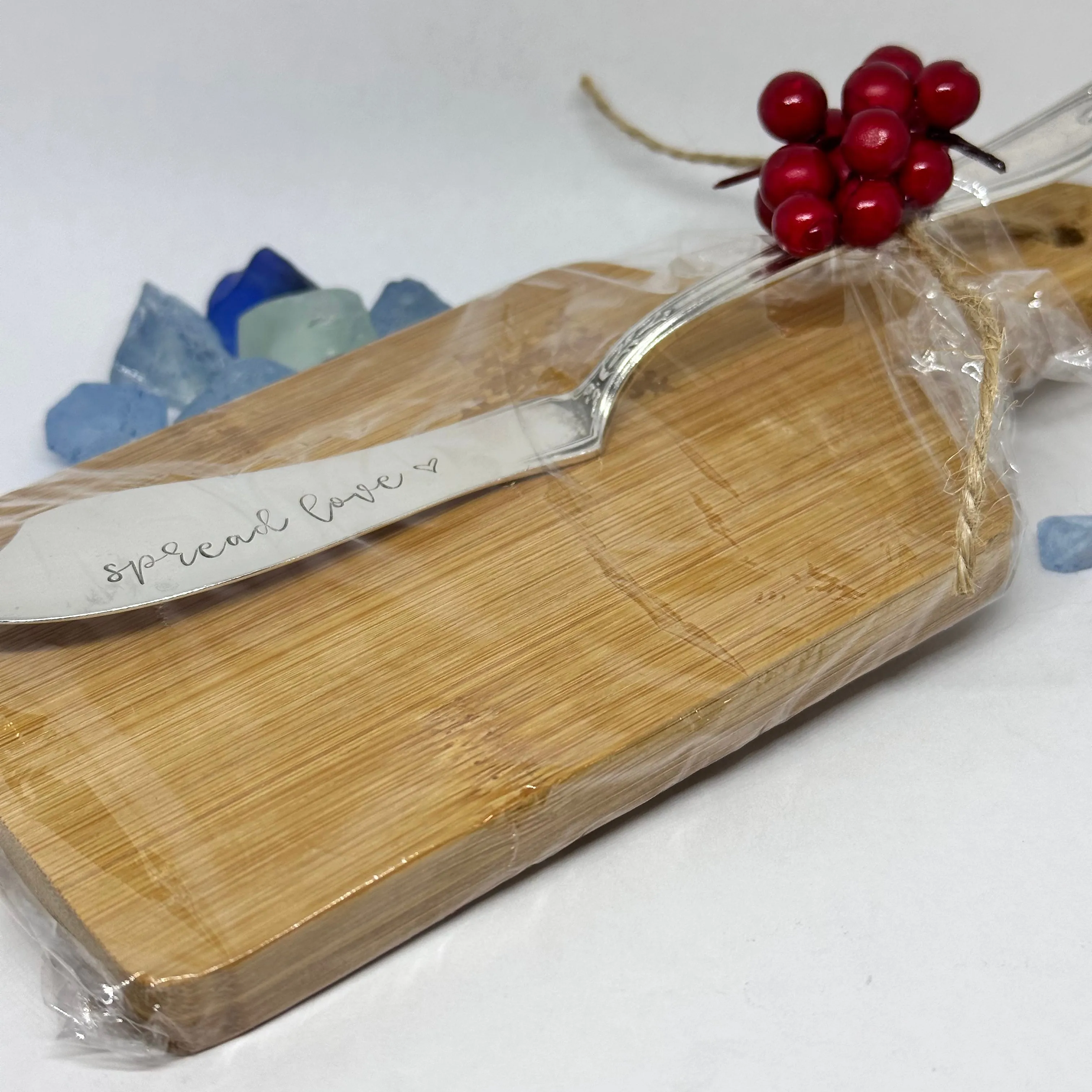 Gift Set - Vintage Silver Plated Hand Stamped Butter Knife & Cutting Board | Cheese Knife | Charcuterie