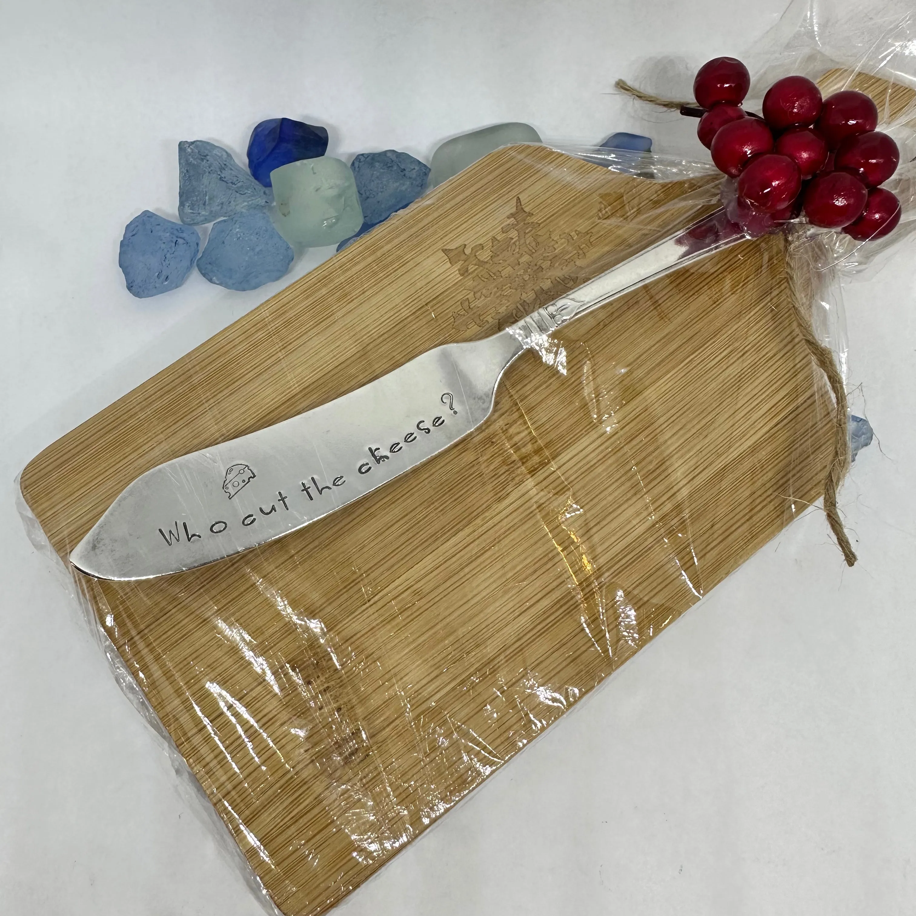 Gift Set - Vintage Silver Plated Hand Stamped Butter Knife & Cutting Board | Cheese Knife | Charcuterie