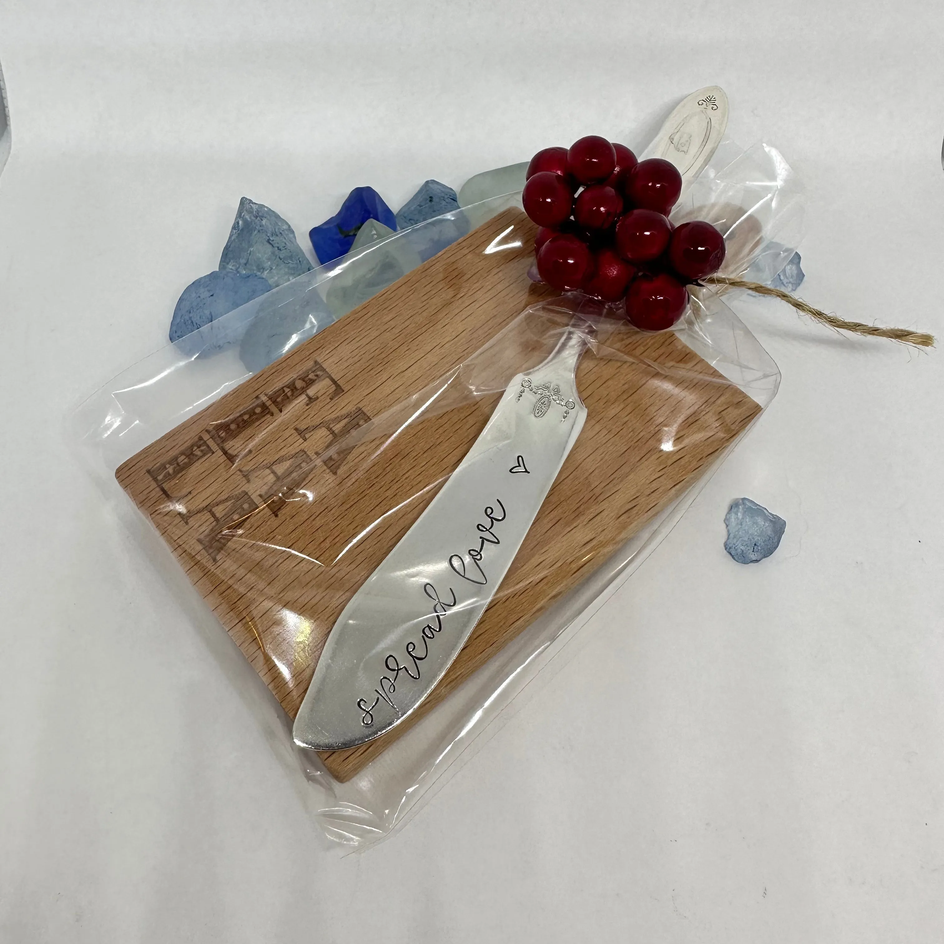 Gift Set - Vintage Silver Plated Hand Stamped Butter Knife & Cutting Board | Cheese Knife | Charcuterie