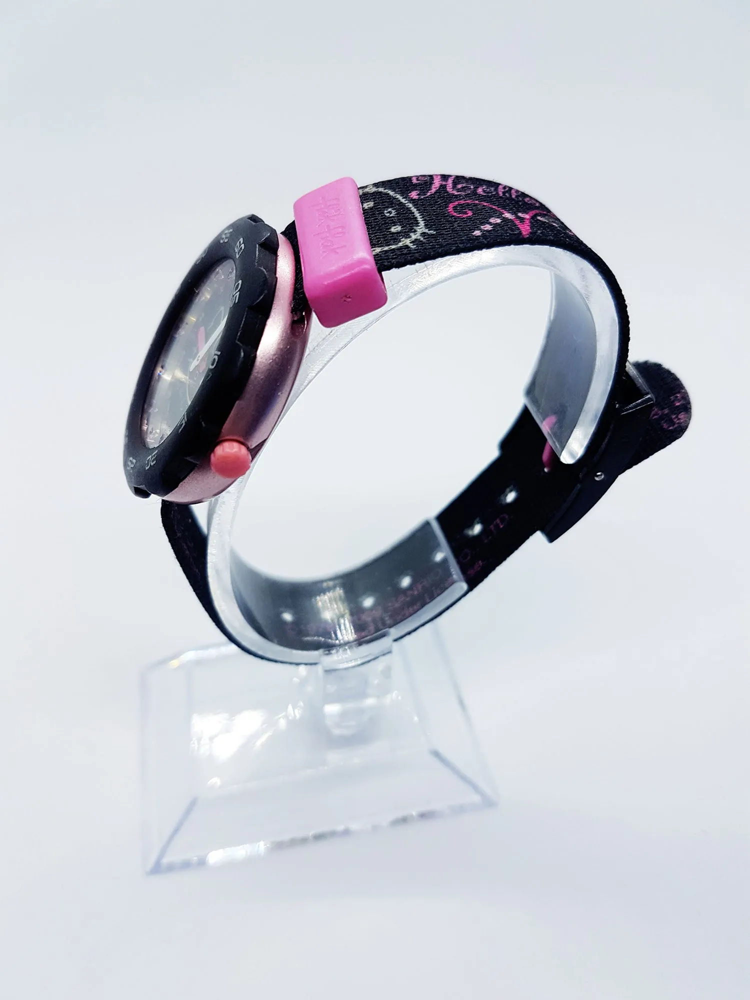 Hello Kitty Black & Pink Flik Flak by Swatch Watch | Vintage Swiss Watches