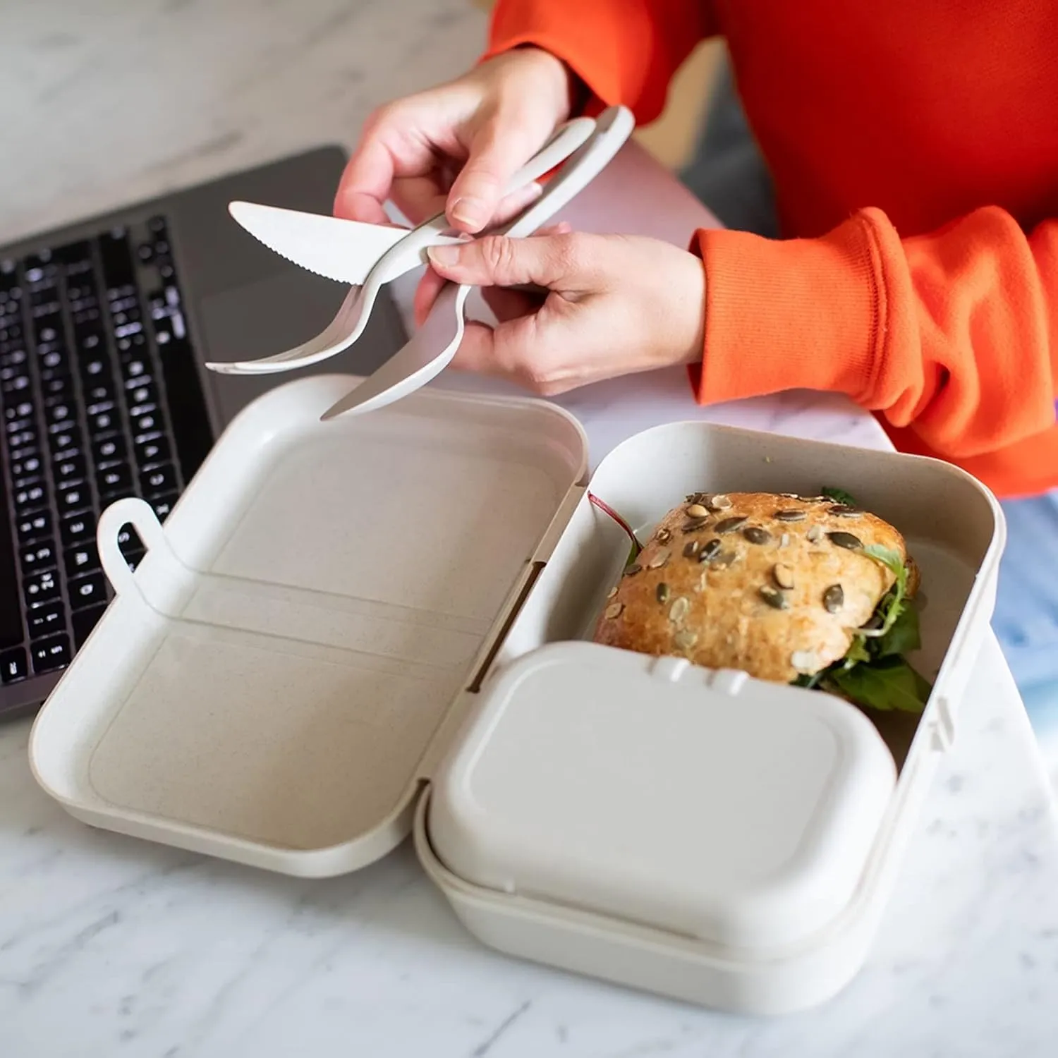 Koziol 7168700 4-Piece Lunchbox Set, Melamine Plastic, Nature Desert Sand, Includes Knife, Fork, Spoon, Ideal for On-the-Go