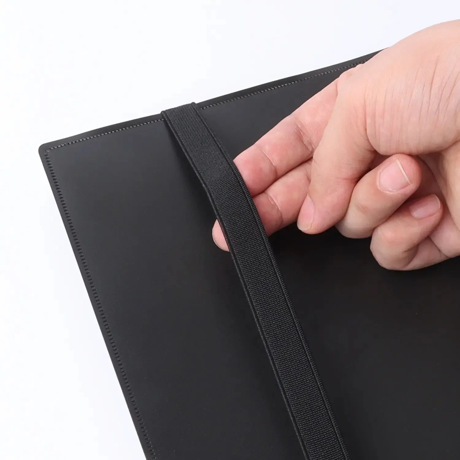 Level Up 9 Pocket Side Loading Card Binder | 360 cards | Black
