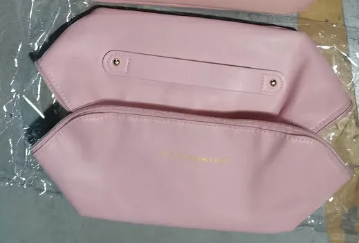 Melissa – Compact Waterproof Travel Toiletry Bag with Handle