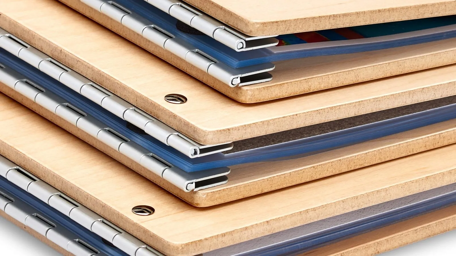 Pina Zangaro Maple 8.5"x11" Portrait Screwpost Portfolio Book (sheets sold separately)