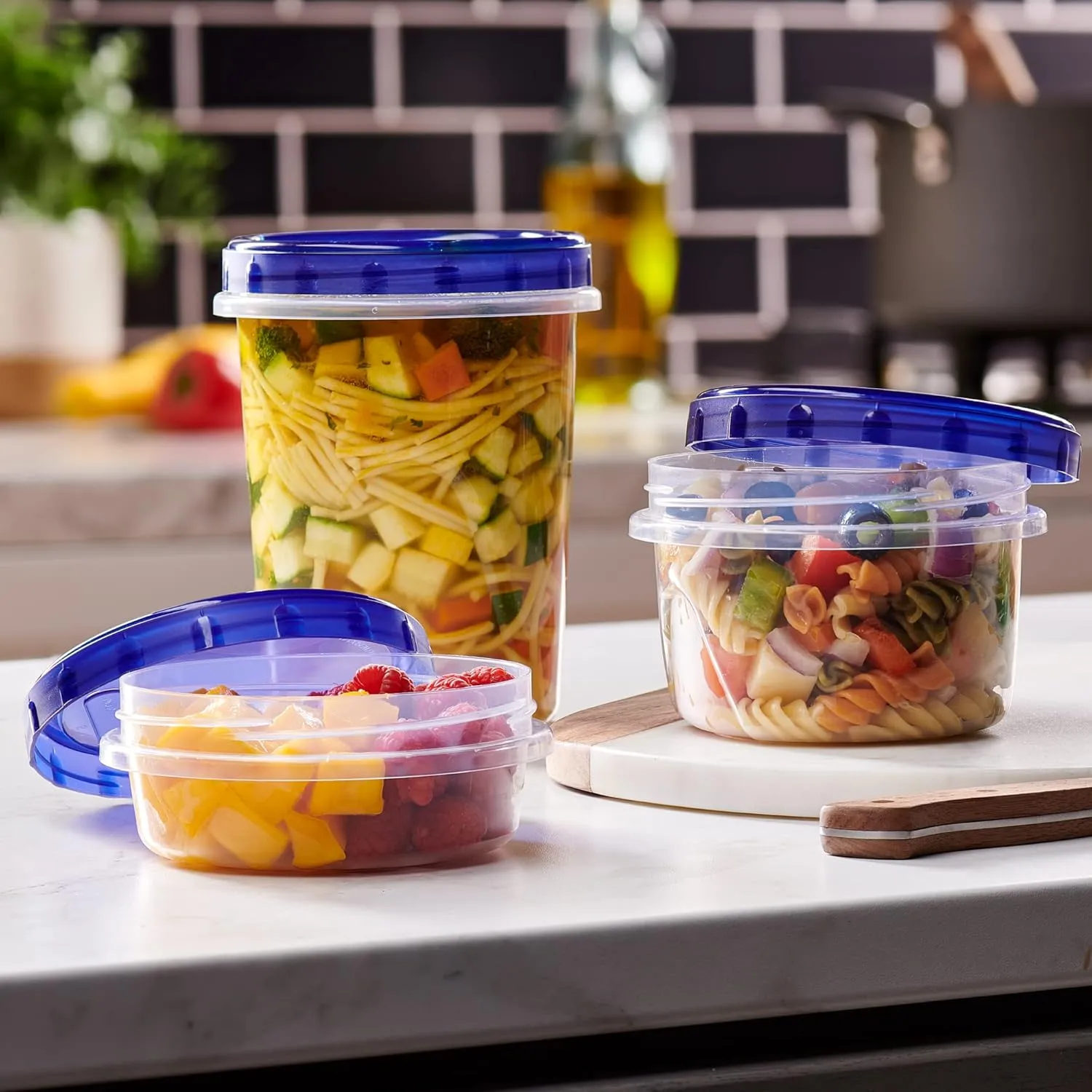 PLASTICPRO 6 Pack Twist Cap Food Storage Containers with Blue Screw on Lid- 32 oz Reusable Meal Prep Containers - Freezer and Microwave Safe Blue Plastic Food Storage