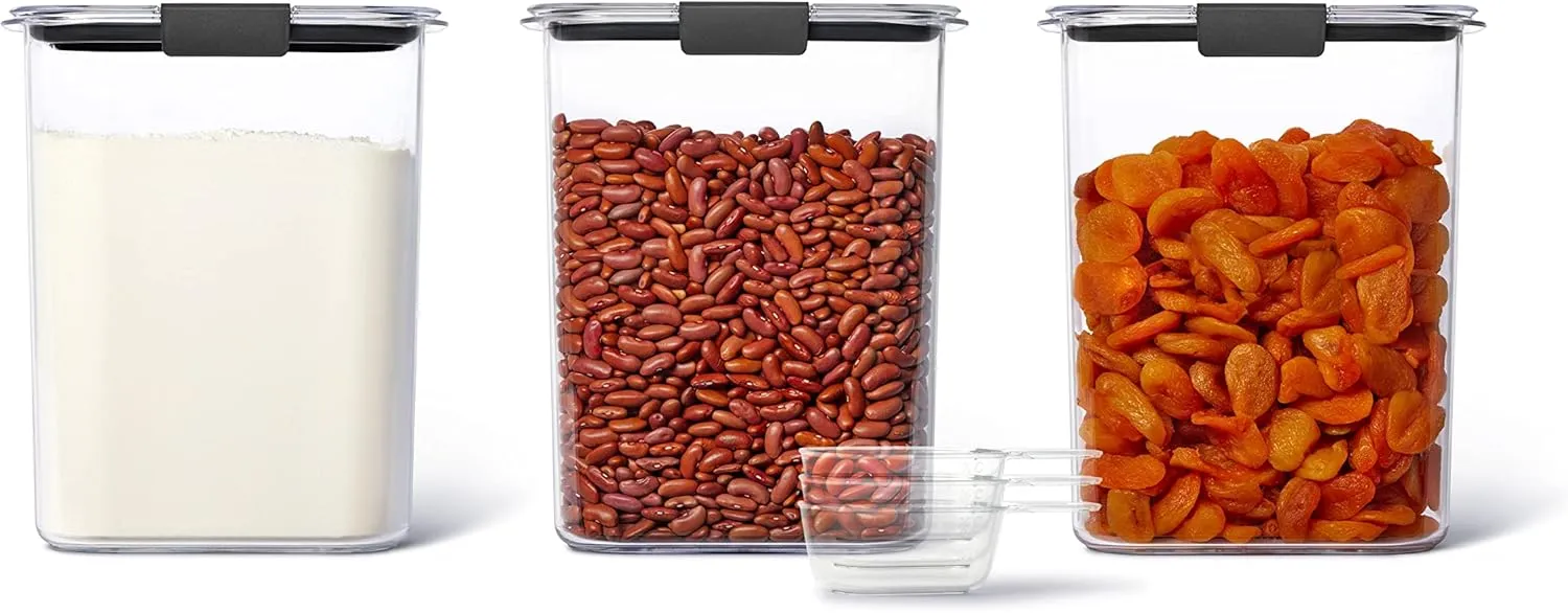 Rubbermaid Brilliance BPA-Free Food Storage Containers with Lids Airtight Kitchen and Pantry Organization Set Includes 3 Containers and Scoops Clear 16 cups