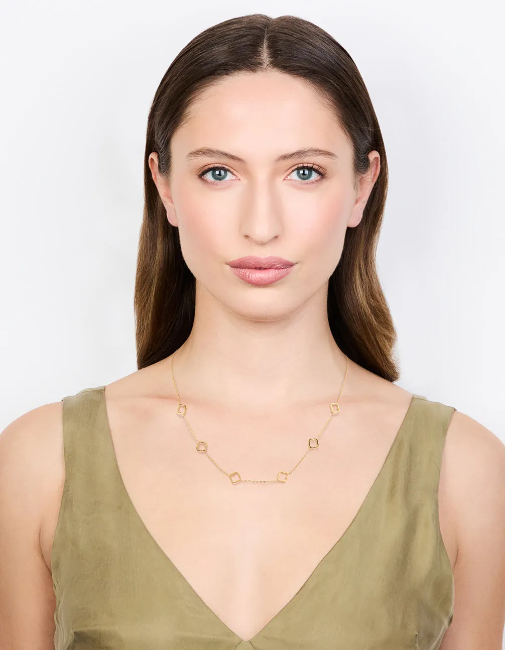 Waterproof Gold Plated Stainless Steel Hollow Flower Pendant Necklace