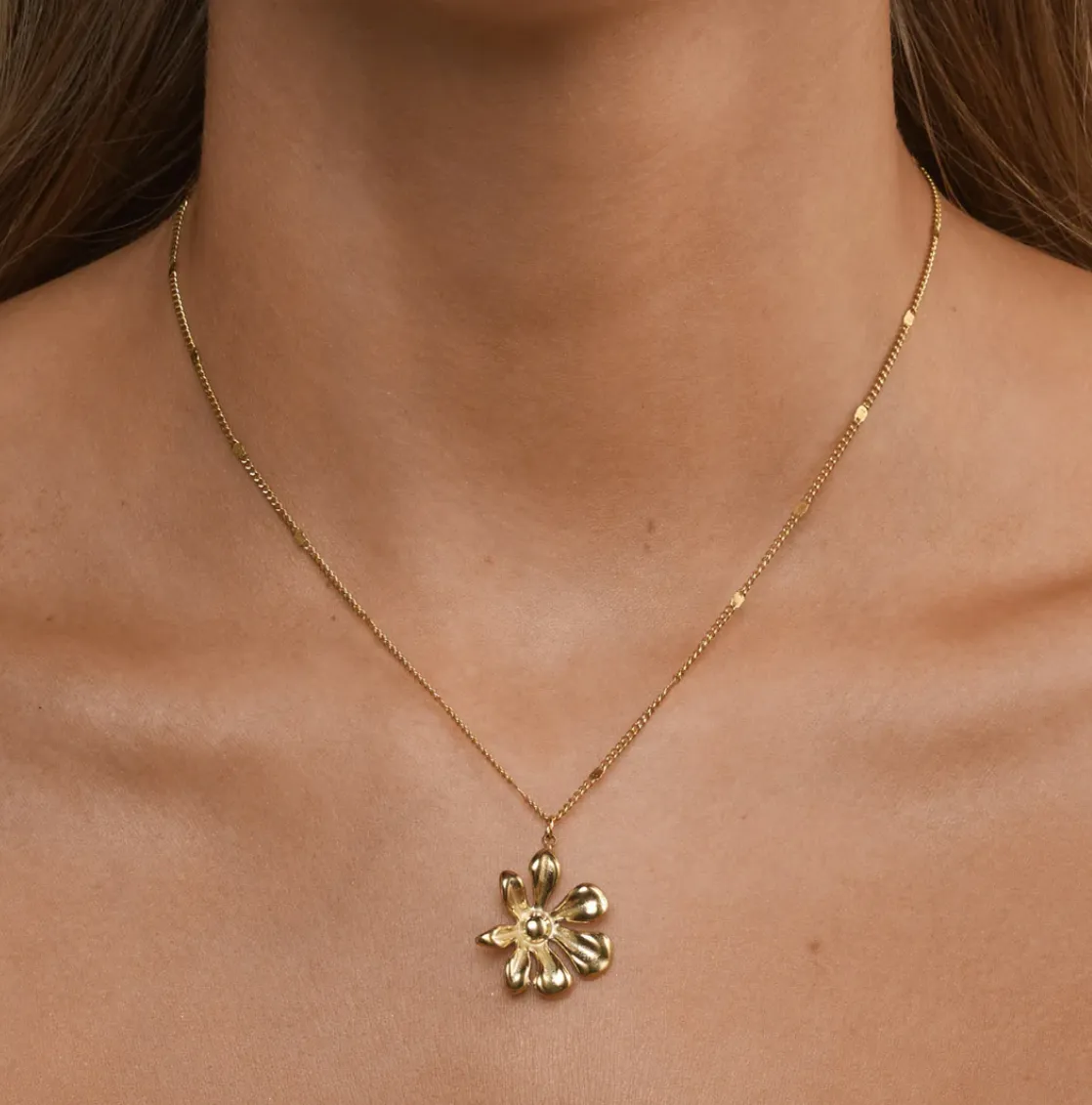 Winry Irregular Dangling Flower Necklace Stainless Steel